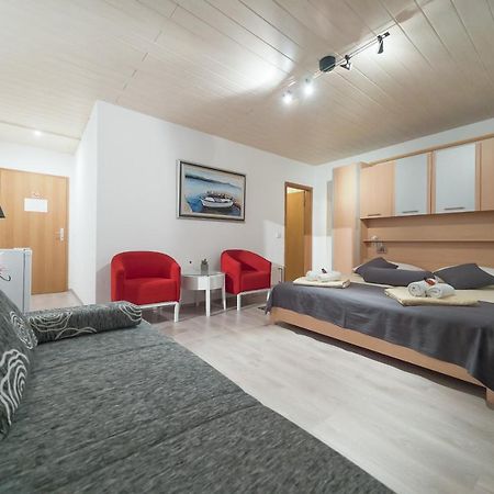 Lanterna Rooms Туран Екстериор снимка