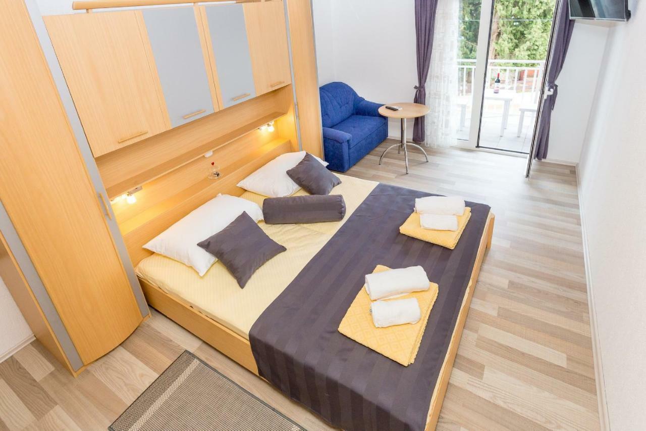 Lanterna Rooms Туран Екстериор снимка