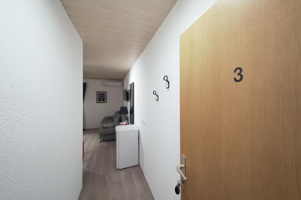 Lanterna Rooms Туран Екстериор снимка